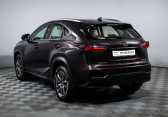 Подержанный автомобиль Lexus NX 2015 года (7 фото)
