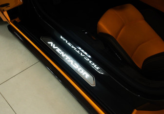 Подержанный автомобиль Lamborghini Aventador Coupe 2017 года (12 фото)