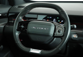 Подержанный автомобиль Jetour Dashing 2024 года (18 фото)