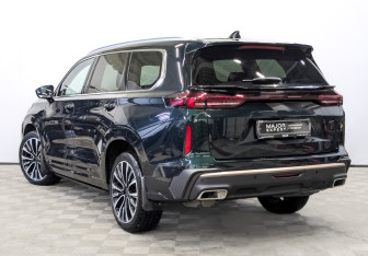 Подержанный автомобиль Exeed VX 2023 года (7 фото)