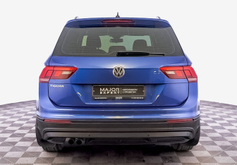 Подержанный автомобиль Volkswagen Tiguan 2020 года (6 фото)