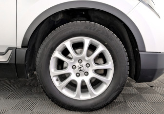 Подержанный автомобиль Honda CR-V 2018 года (18 фото)