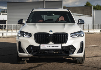 Подержанный автомобиль BMW X3 2022 года (2 фото)