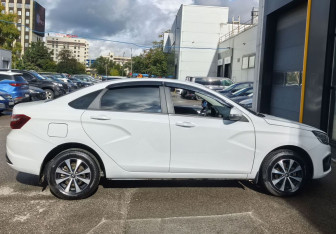 Подержанный автомобиль LADA (ВАЗ) Vesta Sedan 2024 года (4 фото)