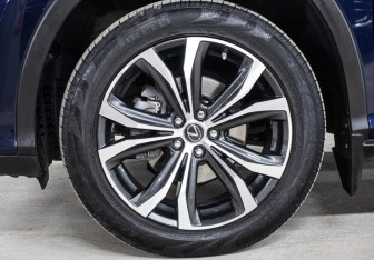 Подержанный автомобиль Lexus RX 2020 года (27 фото)