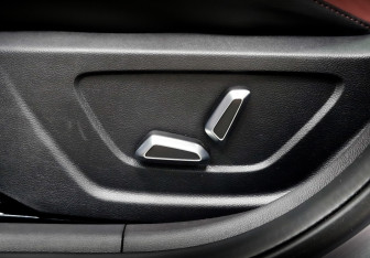Подержанный автомобиль Geely Coolray 2022 года (21 фото)