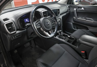 Подержанный автомобиль Kia Sportage 2021 года (16 фото)
