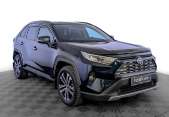 Подержанный автомобиль Toyota RAV4 2019 года (3 фото)