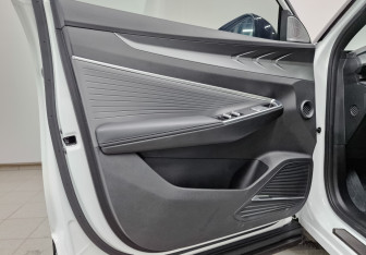 Подержанный автомобиль Geely Cityray 2024 года (19 фото)