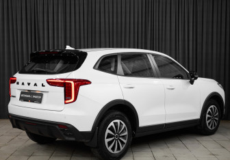 Подержанный автомобиль Haval Jolion 2024 года (4 фото)