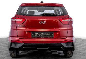 Подержанный автомобиль Hyundai Creta 2019 года (6 фото)