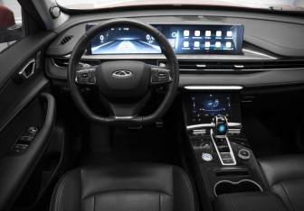 Подержанный автомобиль Chery Tiggo 8 Pro Max 2022 года (8 фото)