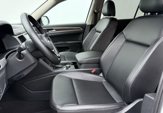 Подержанный автомобиль Volkswagen Teramont 2019 года (10 фото)