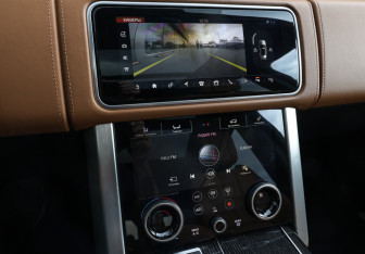 Подержанный автомобиль Land Rover Range Rover 2020 года (21 фото)