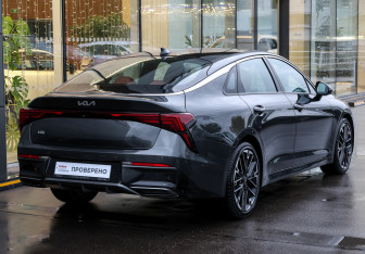 Подержанный автомобиль Kia K5 2024 года (7 фото)