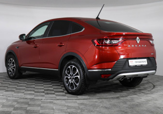 Подержанный автомобиль Renault Arkana 2020 года (7 фото)