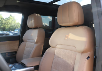 Подержанный автомобиль Jetour T2 2024 года (13 фото)