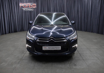 Подержанный автомобиль Citroen DS4 2012 года (2 фото)