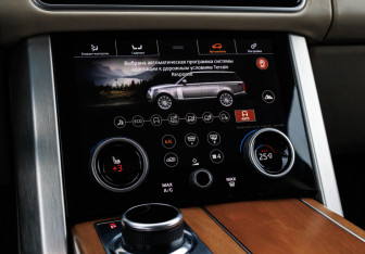 Подержанный автомобиль Land Rover Range Rover 2018 года (18 фото)