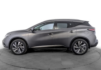 Подержанный автомобиль Nissan Murano Suv 2022 года (8 фото)