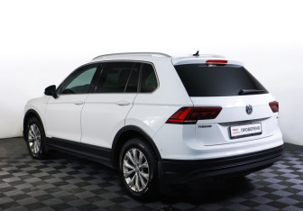 Подержанный автомобиль Volkswagen Tiguan 2017 года (7 фото)