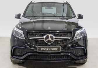 Подержанный автомобиль Mercedes-Benz GLE AMG 2016 года (2 фото)