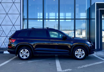 Подержанный автомобиль Skoda Kodiaq 2021 года (4 фото)