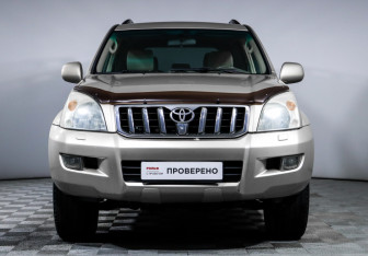 Подержанный автомобиль Toyota Land Cruiser Prado 2007 года (2 фото)