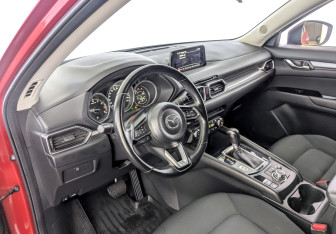 Подержанный автомобиль Mazda CX-5 2018 года (17 фото)