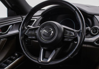 Подержанный автомобиль Mazda CX-9 2021 года (13 фото)