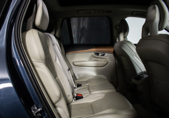 Подержанный автомобиль Volvo XC90 2019 года (11 фото)
