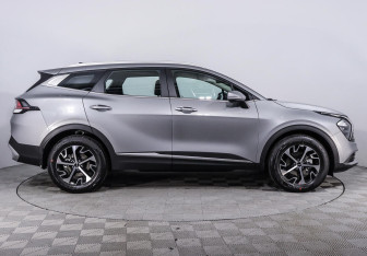 Подержанный автомобиль Kia Sportage 2022 года (4 фото)