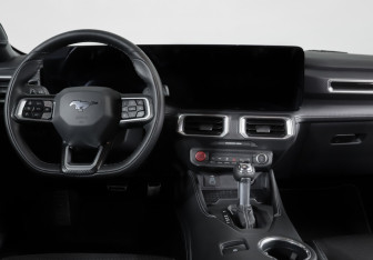 Новый Ford Mustang Coupe 2023 (12 фото)