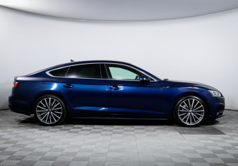 Подержанный автомобиль Audi A5 Liftback 2018 года (4 фото)