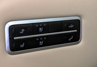 Подержанный автомобиль Wey 80 2024 года (25 фото)