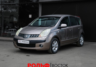 Подержанный автомобиль Nissan Note 2007 года (1 фото)