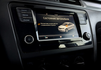 Подержанный автомобиль Skoda Rapid Liftback 2019 года (25 фото)