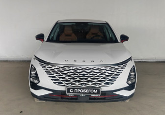 Подержанный автомобиль Omoda C5 2022 года (2 фото)