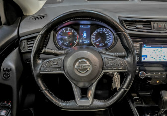 Подержанный автомобиль Nissan Qashqai 2020 года (20 фото)