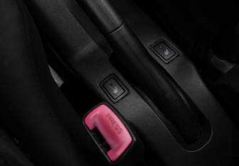 Подержанный автомобиль Suzuki Swift Hatchback 2009 года (16 фото)