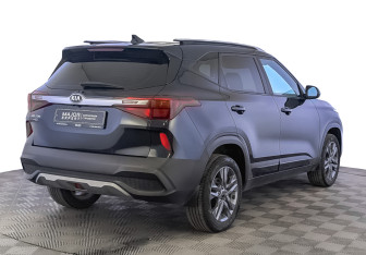 Подержанный автомобиль Kia Seltos 2021 года (5 фото)