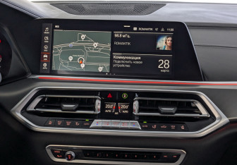 Подержанный автомобиль BMW X5 2020 года (15 фото)