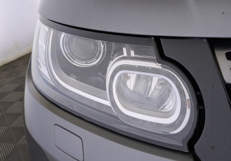 Подержанный автомобиль Land Rover Range Rover Sport 2015 года (11 фото)