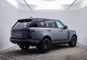 Подержанный автомобиль Land Rover Range Rover 2019 года (5 фото)