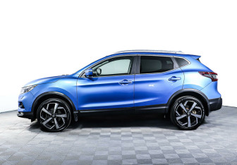Подержанный автомобиль Nissan Qashqai 2020 года (3 фото)