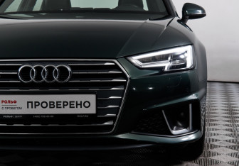 Подержанный автомобиль Audi A4 Sedan 2019 года (17 фото)