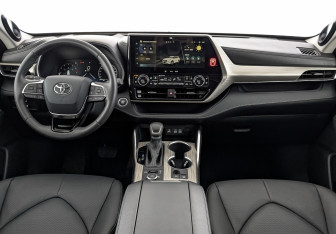 Новый Toyota Highlander 2025 (10 фото)