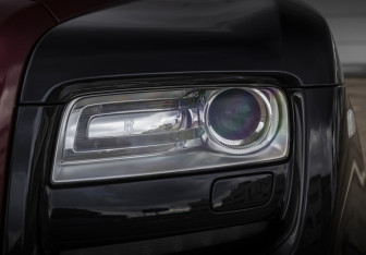 Подержанный автомобиль Rolls-Royce Ghost 2010 года (4 фото)