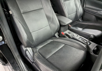 Подержанный автомобиль Mitsubishi Outlander 2016 года (21 фото)