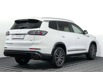 Подержанный автомобиль Chery Tiggo 8 Pro Max 2022 года (5 фото)